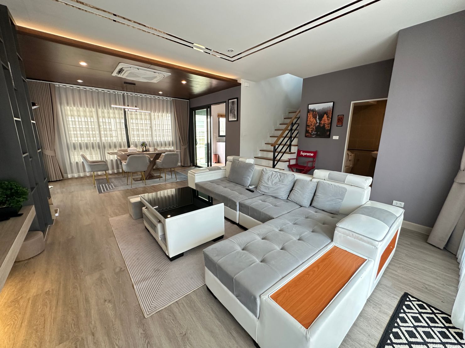 gallery